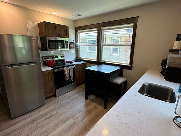 2nd image of 3647 3rd St NE #1B