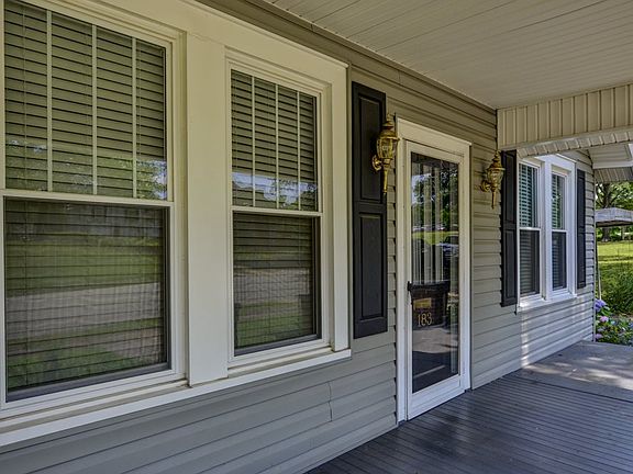 3rd image of 183 Bon Air Ave