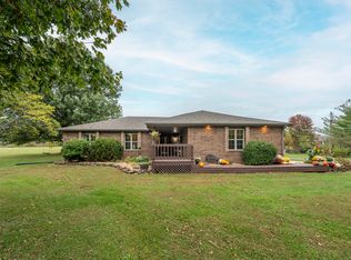 1125 E Stonebrook Rd, Ozark, MO 65721