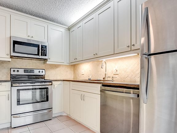 4th image of 121 1st Ln