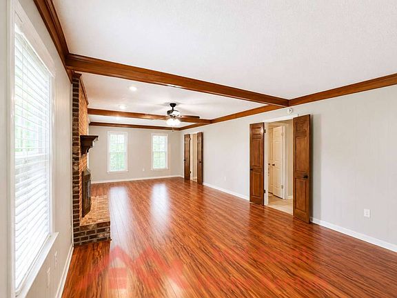 3rd image of 6934 Wynterhall Dr