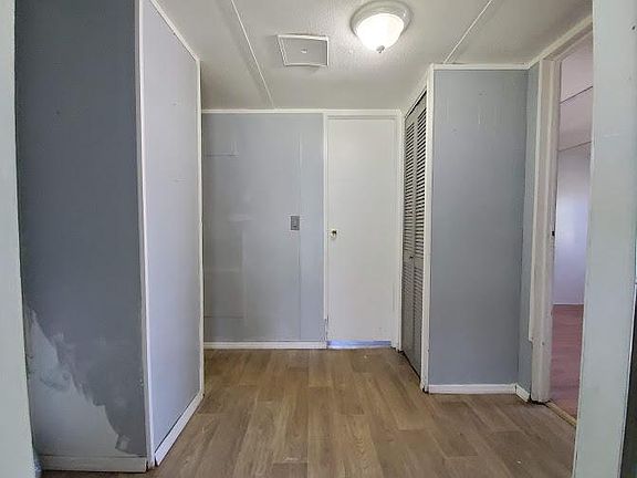4th image of 36107 Begonia Ave
