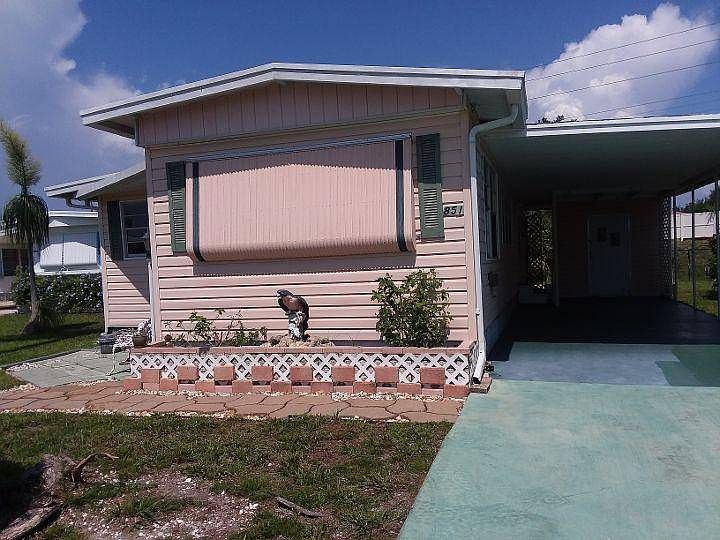 1st image of 851 S Green Cir