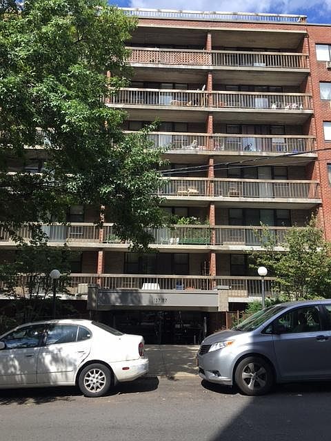 1st image of 13777 45th Ave APT 5B