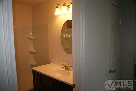 5th image of 401 6th Ave S