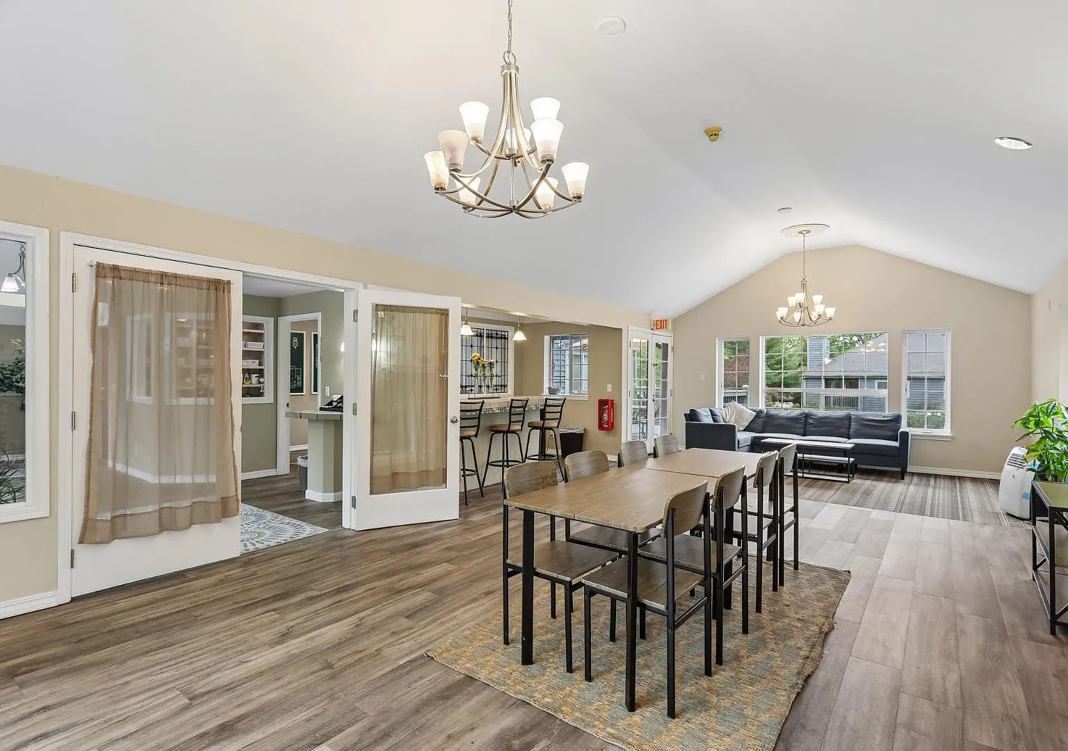 3516 204th Street Sw - Two Bedroom, One Bath Rent Special — Photo 3