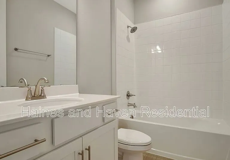 840 Blue Creek Dr — Photo 31