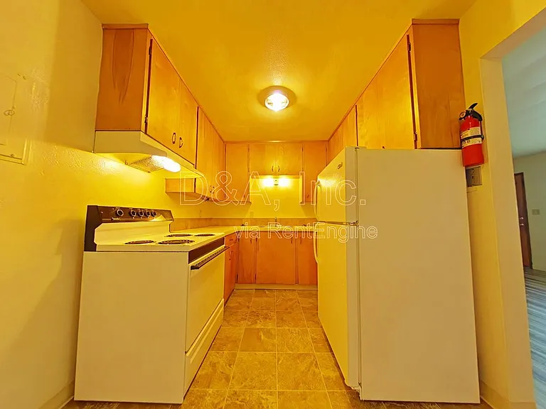 1110 NW Fillmore Ave — Photo 4