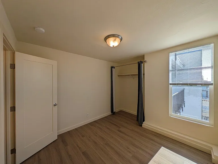 2607 Ellsworth Street — Photo 20