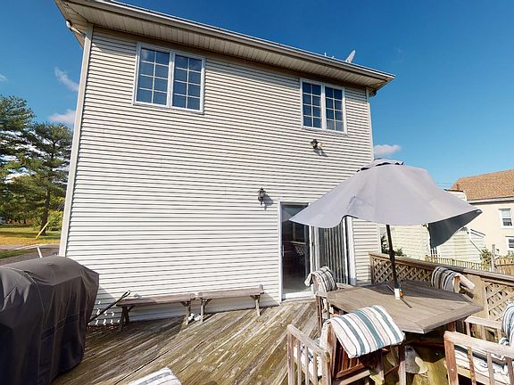 3rd image of 316 Saint Marys Ave