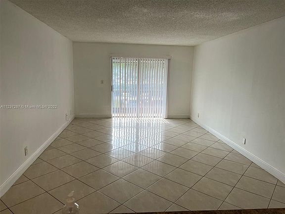 4th image of 4139 NW 88th Ave APT 206