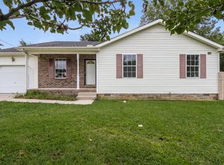 2031 Abingdon Dr, La Vergne, TN 37086