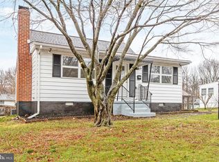 4004 Oak St, Wilmington, DE 19808