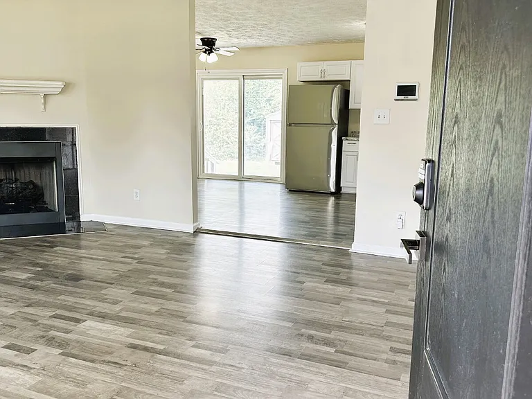 4938 Tangerine Dr — Photo 2