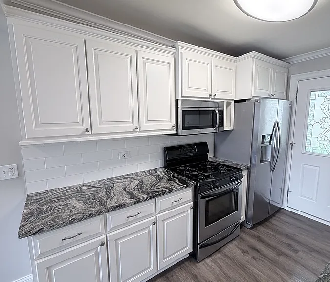 704 Rogers St #704 — Photo 1