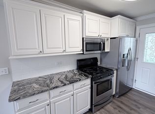 704 Rogers St #704, Downers Grove, IL 60515