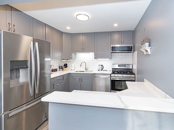 5th image of 1948 N Hidden Creek Cir Unit 4