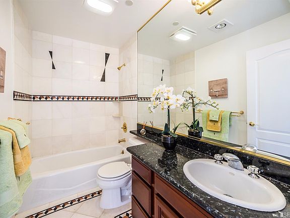 5th image of 499 33rd Ave APT 206