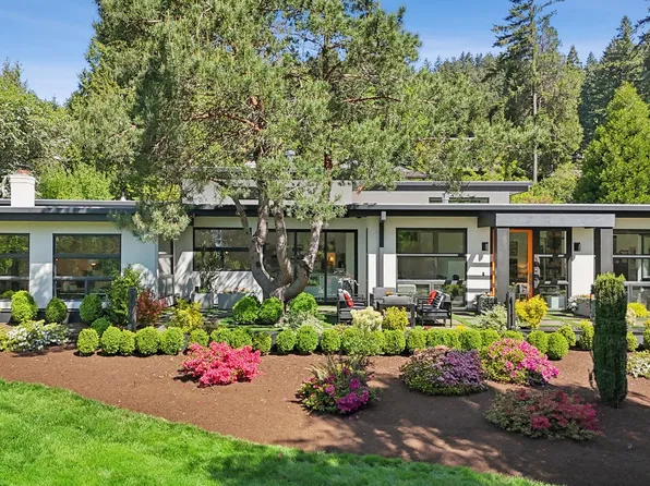 3724 SW Shattuck Rd, Portland, OR 97221