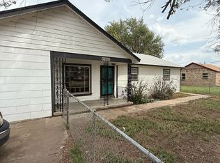 2002 N Mirror St, Amarillo, TX 79107