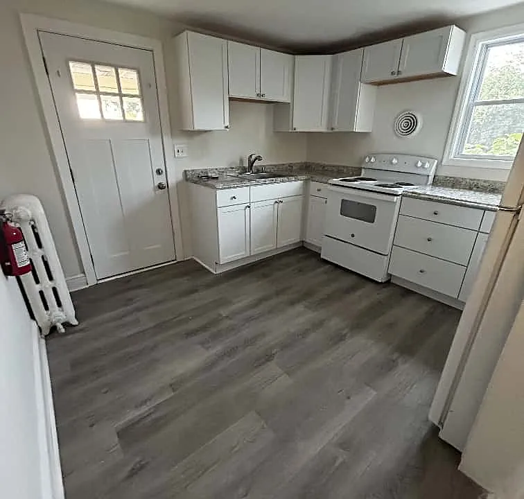 312-314 N 2nd St #1