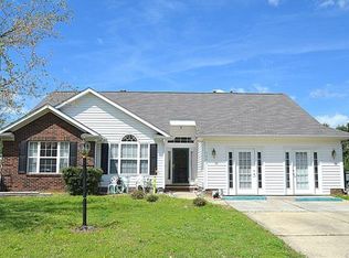 9042 Steelechase Dr, Charlotte, NC 28273