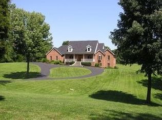 1960 Conway Hills Dr, Hebron, KY 41048