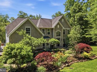210 Meng Rd, Schwenksville, PA 19473
