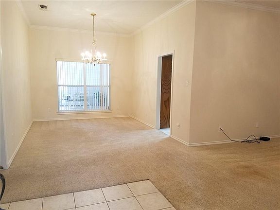 4th image of 603 Greenbriar Ave