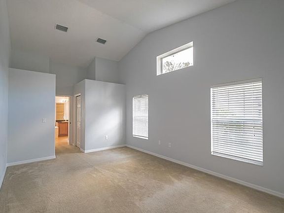 5th image of 5603 Foxtail Ct