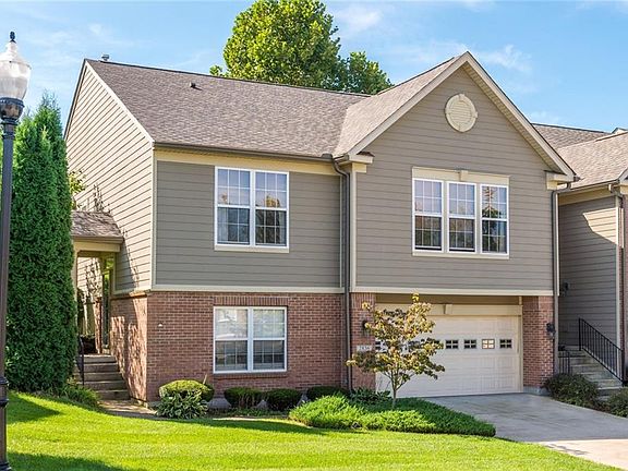 3rd image of 2836 Double Eagle Dr #221