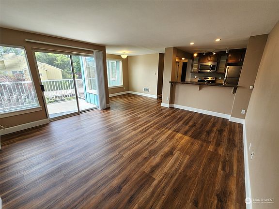 3rd image of 300 N 130th Street #5301