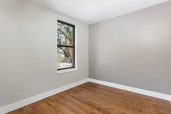 Rented by MBC Group LLC | media 3