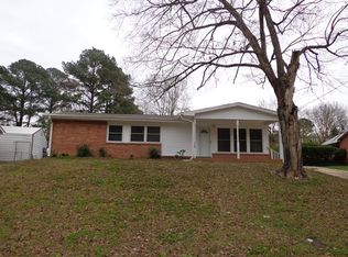 909 Friar Tuck Rd, Raleigh, NC 27610