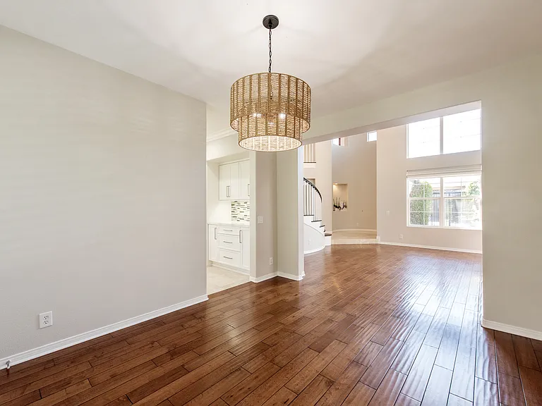 6 Westchester Ct — Photo 37