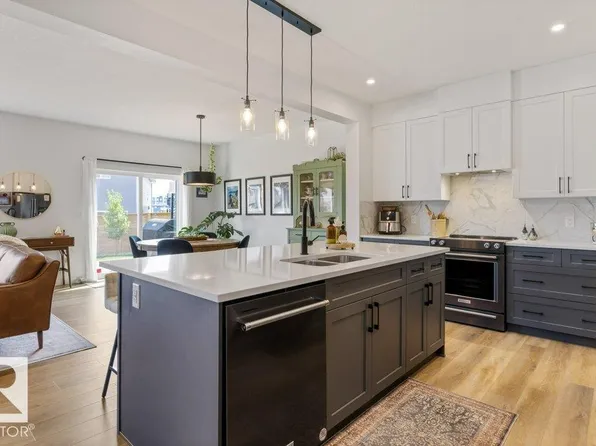34 Raspberry Rd, Saint Albert, AB T8N 8A3