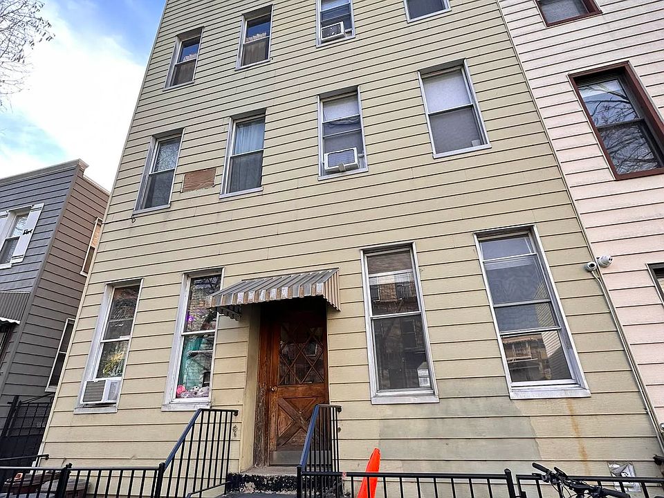1st image of 105 Newel St #6S