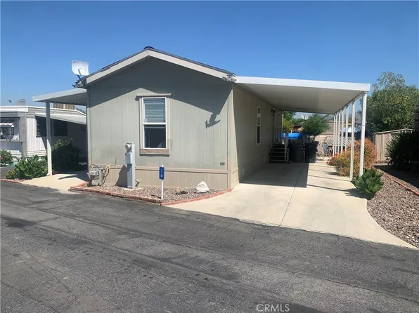 1600 S San Jacinto Ave Spc 16, San Jacinto, CA 92583