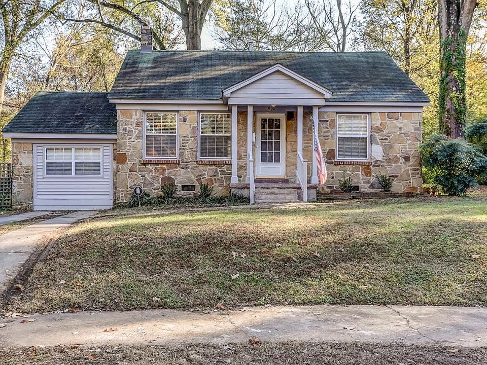 1st image of 998 Parkhaven Ln