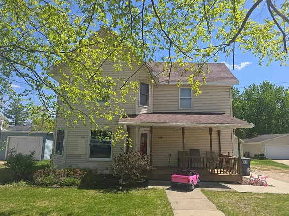 408 1st St, Parkersburg, IA 50665