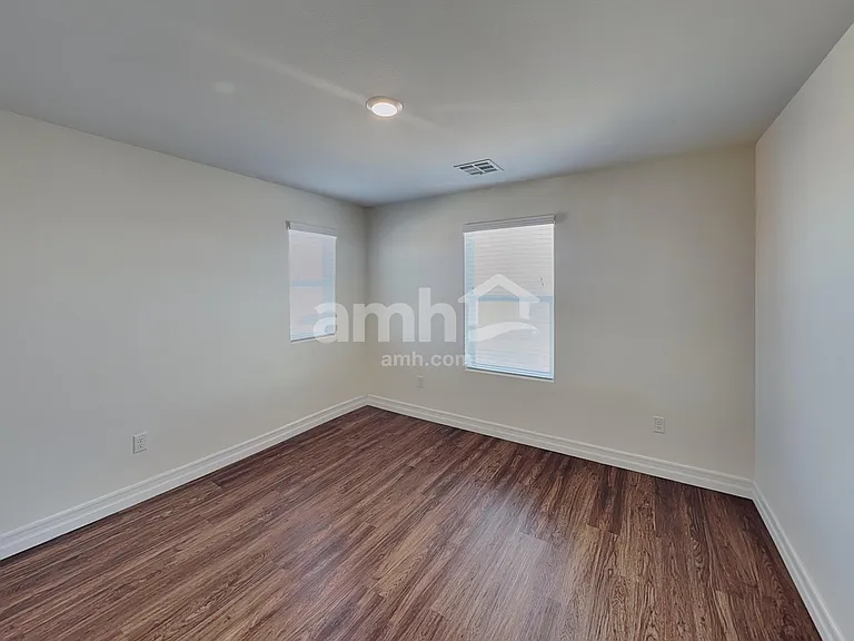 5824 Petronius St — Photo 20