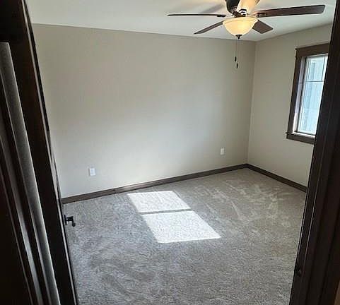 5th image of 4916 Woodland Park Drive