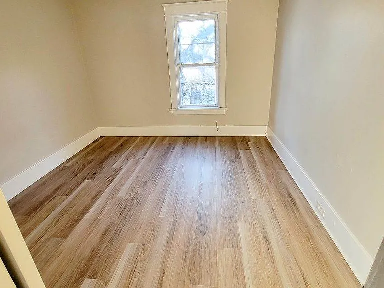 424 Poplar St #2 — Photo 10