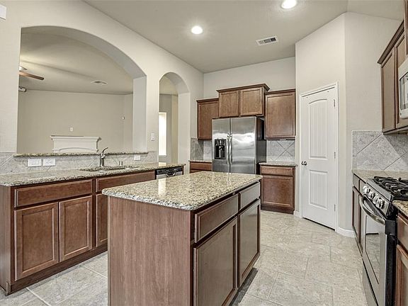 5th image of 21575 Spear Valley Ln