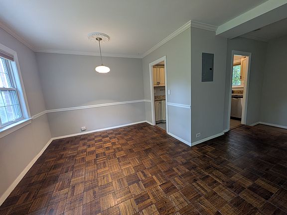 5th image of 3102 Valley Dr