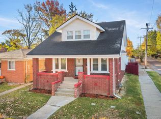 15800 Carlisle St, Detroit, MI 48205
