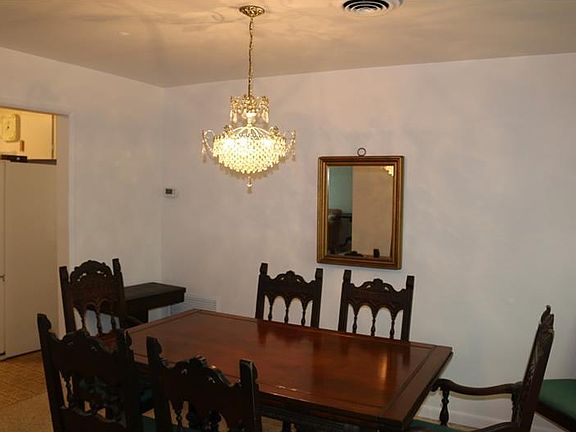 5th image of 2570 Davis Blvd