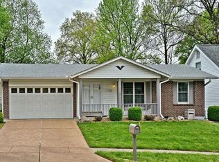 3136 Donnycave Ln, Maryland Heights, MO 63043