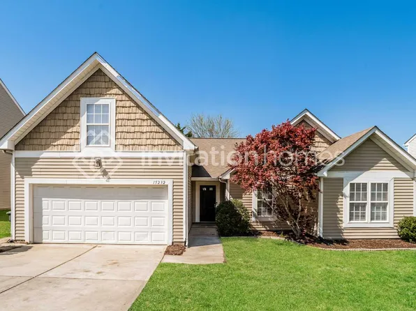 15232 Dehavilland Dr, Charlotte, NC 28278