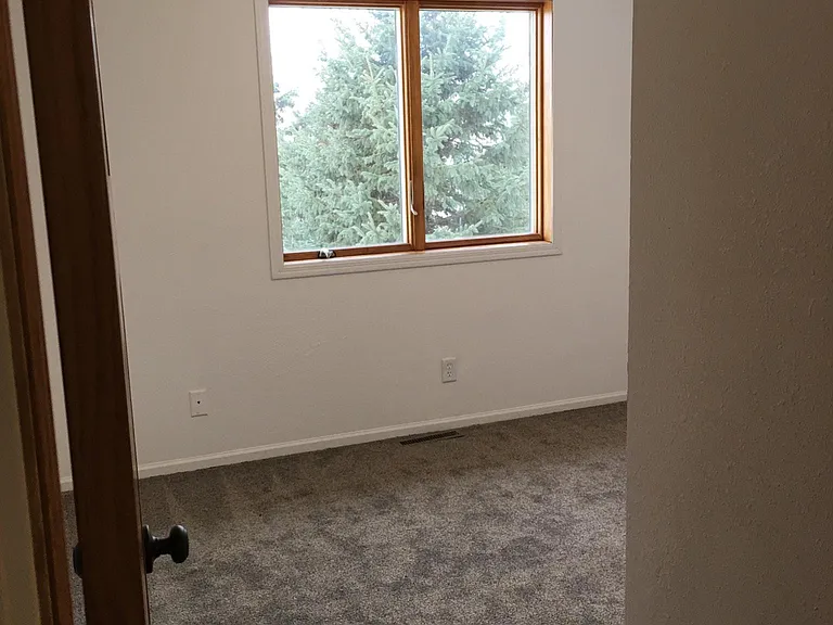 249 Magnolia Dr — Photo 6